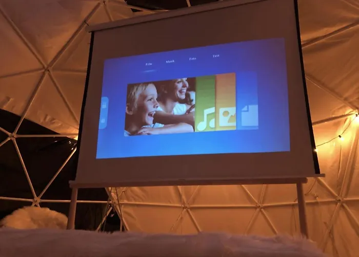 B Our Guest At Your Cozy Hideaway Dome Near Dresden ラグジュアリーテント